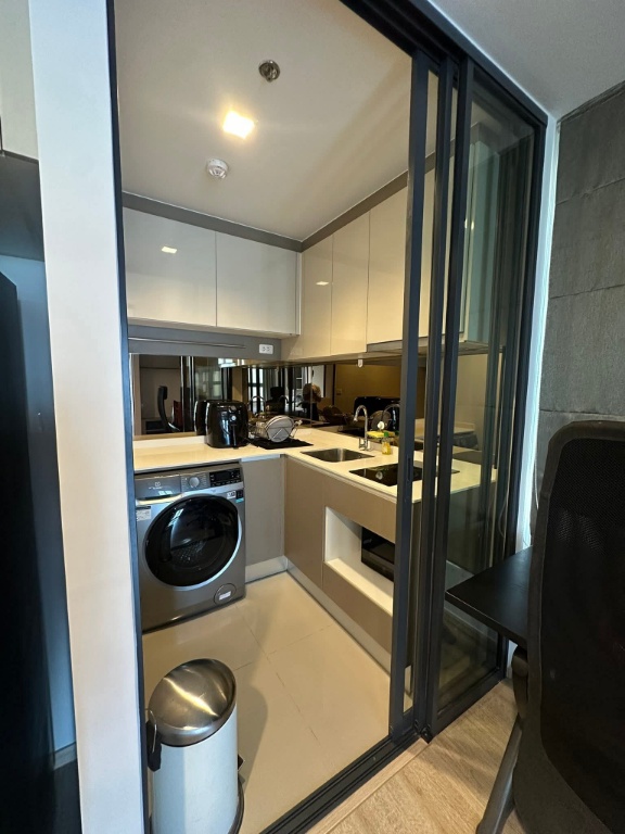 Ideo Sathorn – Wongwianyai