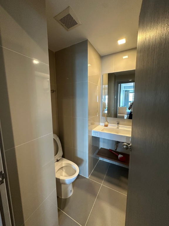 Ideo Sathorn – Wongwianyai