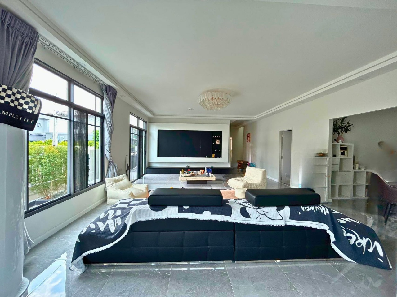 Grand Britania Rama9- KrungthepKreetha