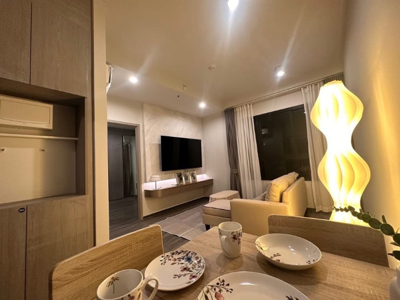 Ideo Ramkhamhaeng lamsali Station