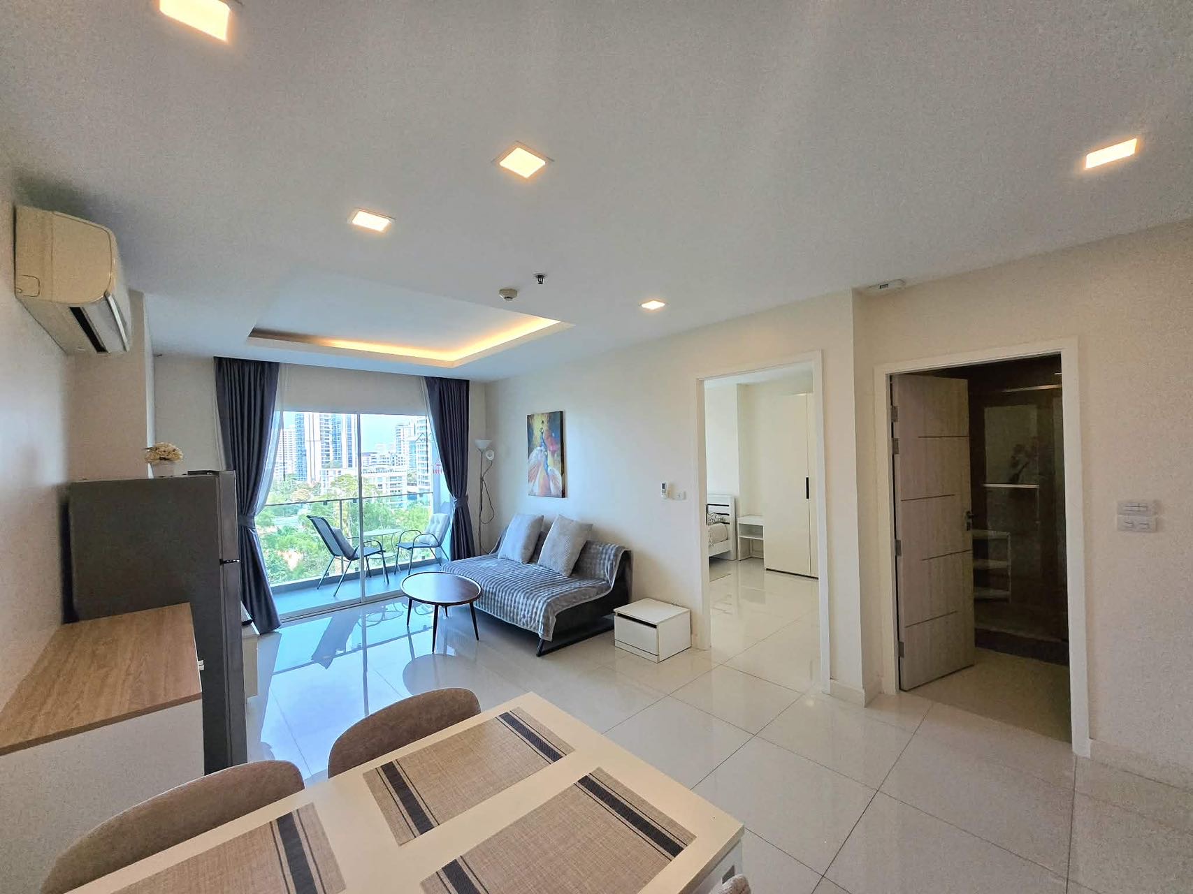 One Tower Phratamnak