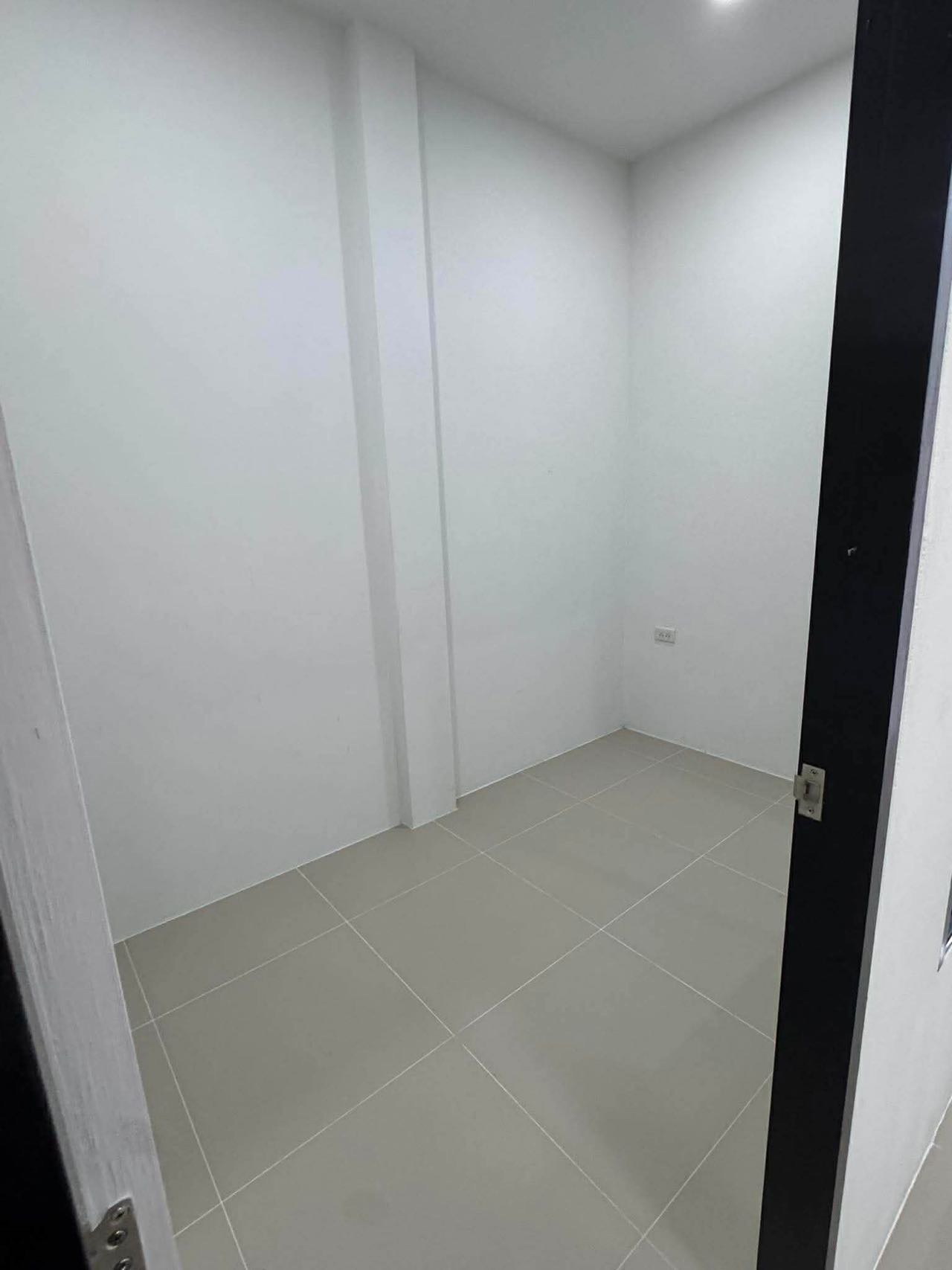 Rattanagorn Village 