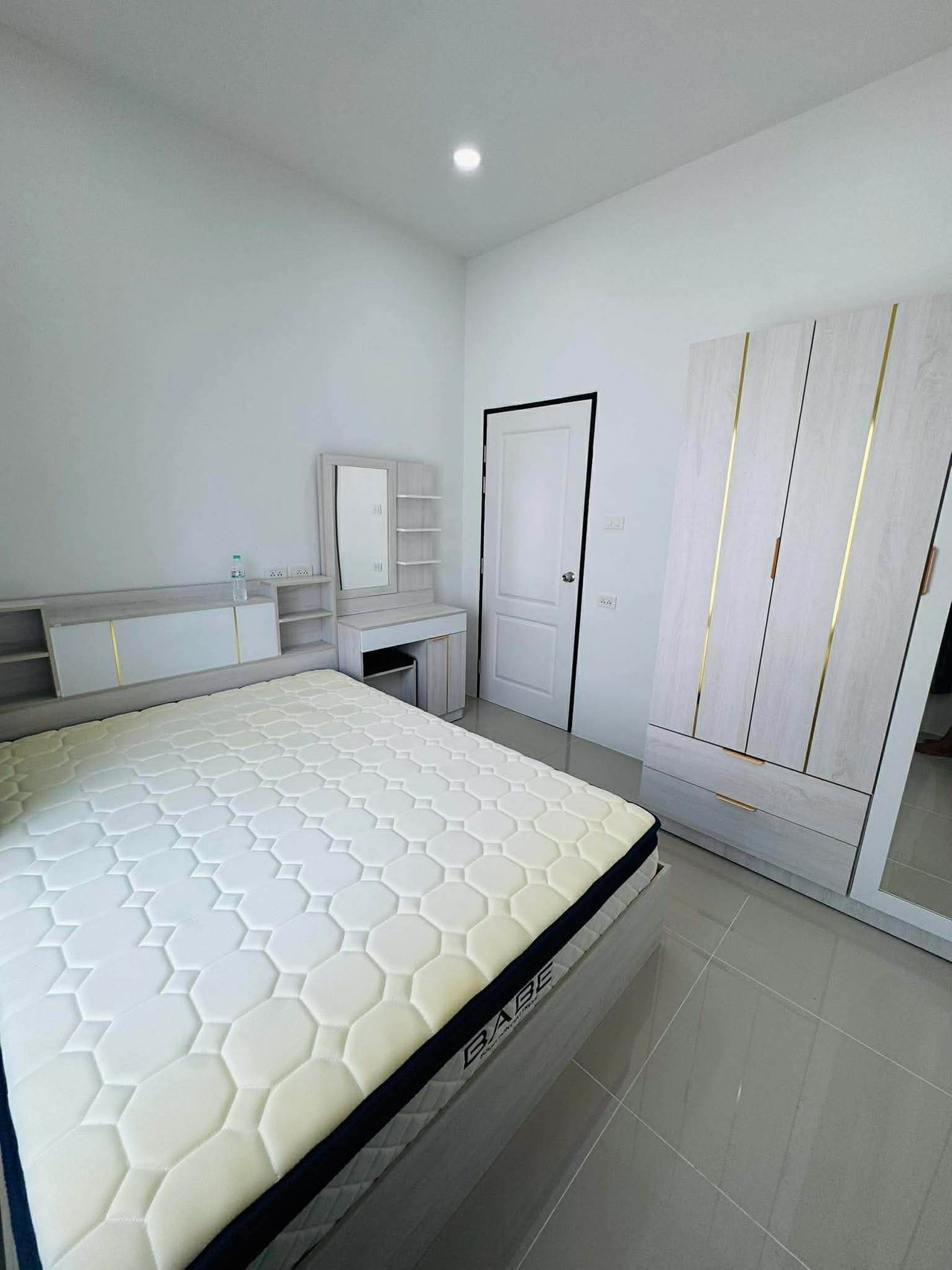 Rattanagorn Village 