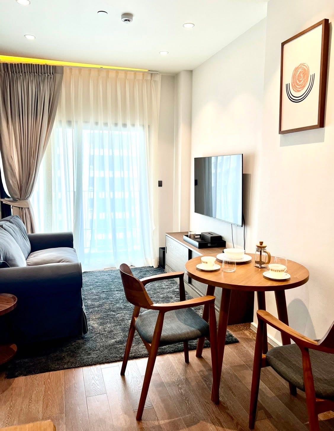 Muniq Sukhumvit 23