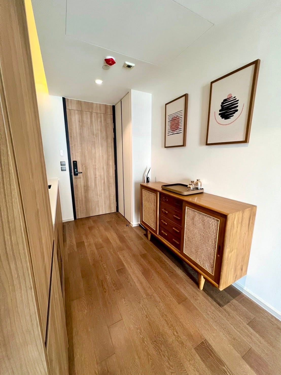 Muniq Sukhumvit 23