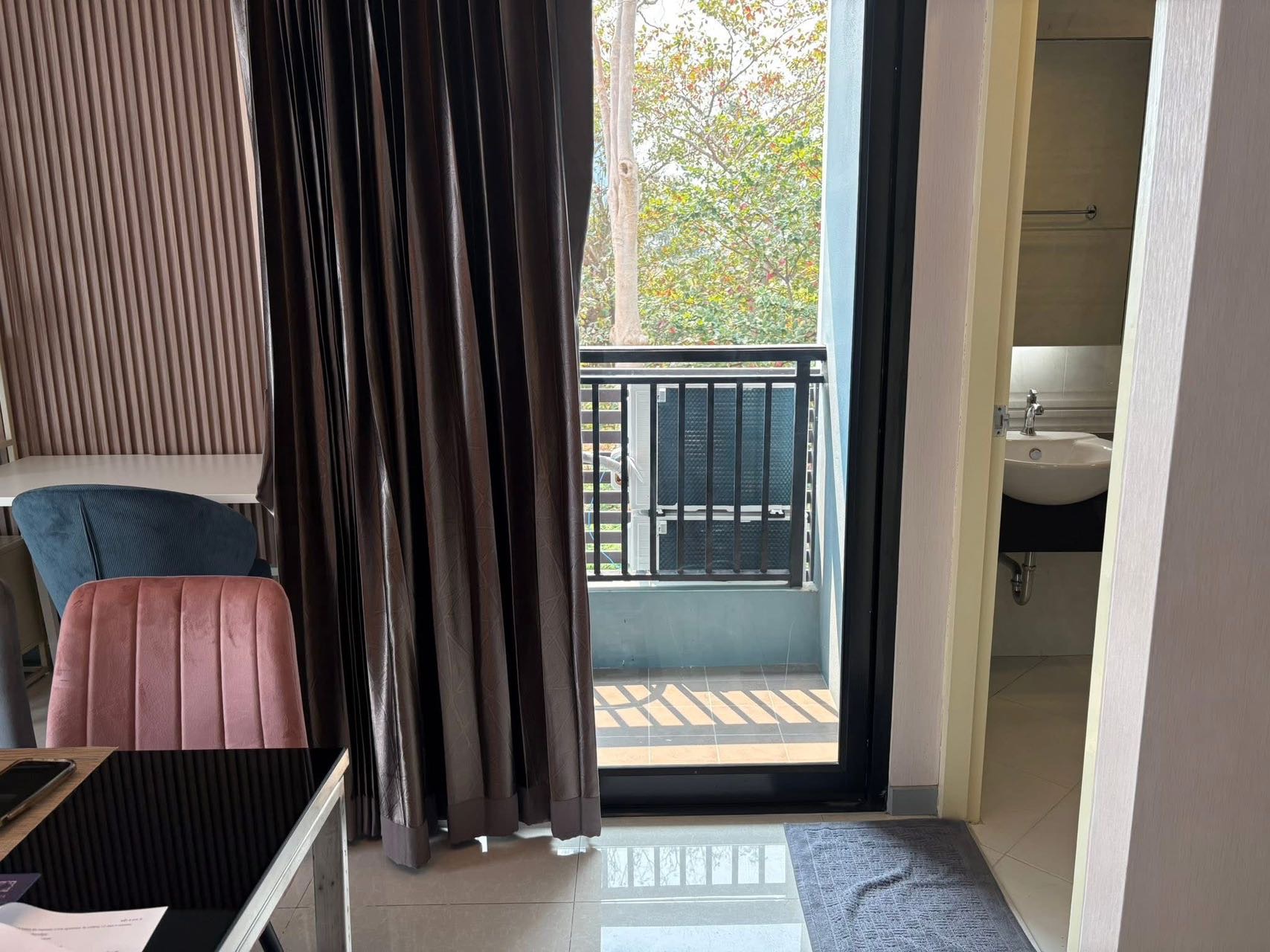 THE PRIVATE PARADISE