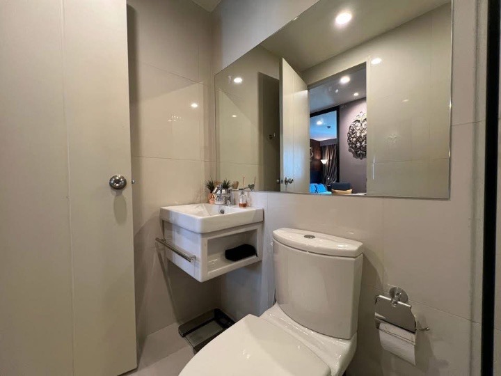 Life Asoke Petchaburi