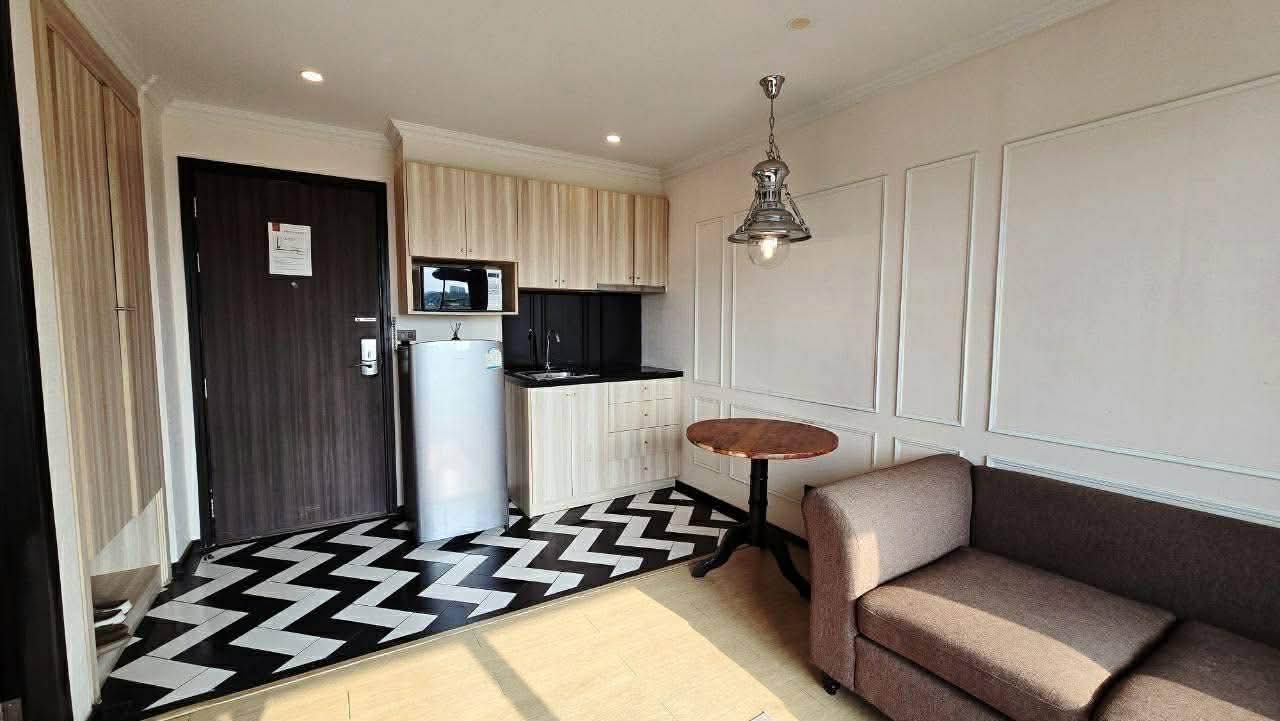 Venetian Signature Condo Resort