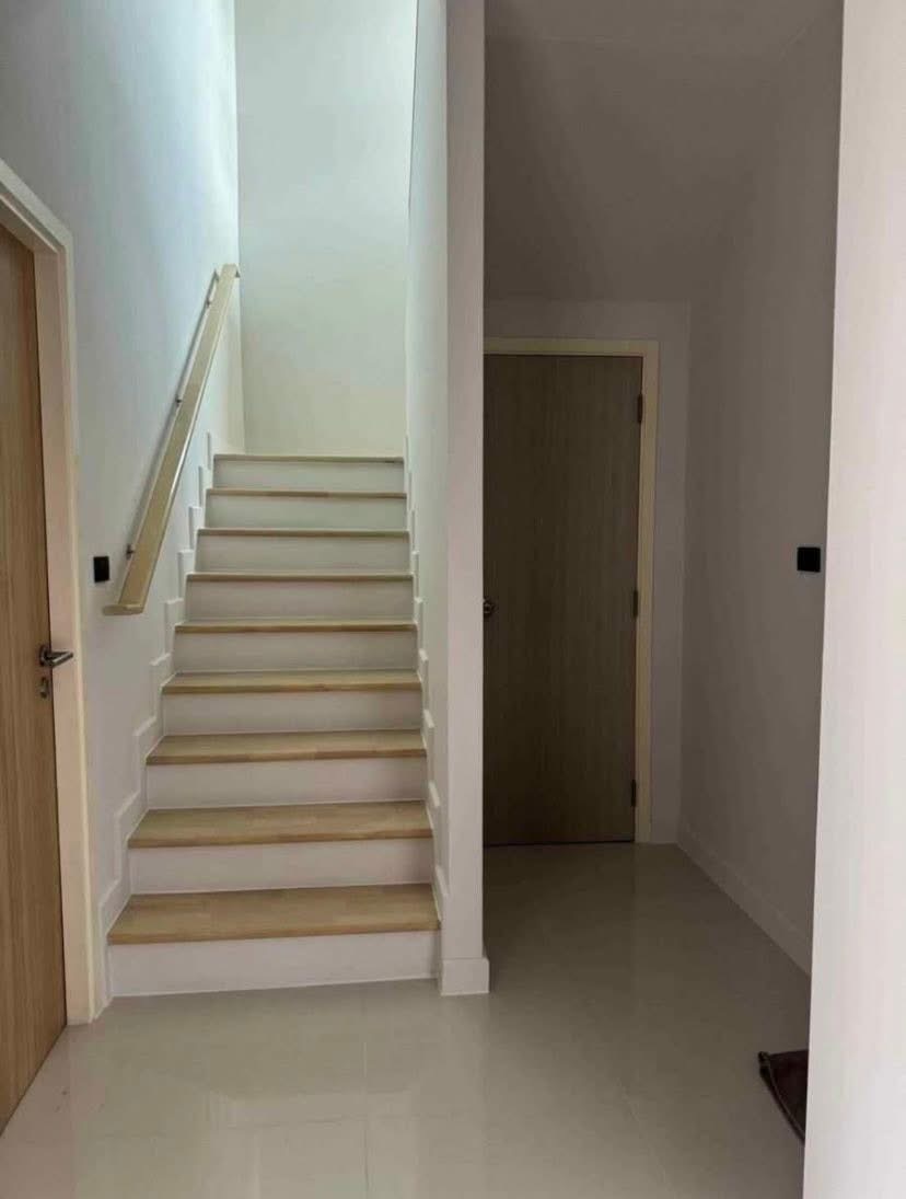 Chaiyaphon Wittaya - Motorway 