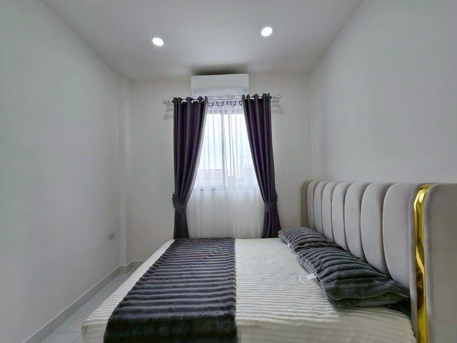 Avenue Prime 21 