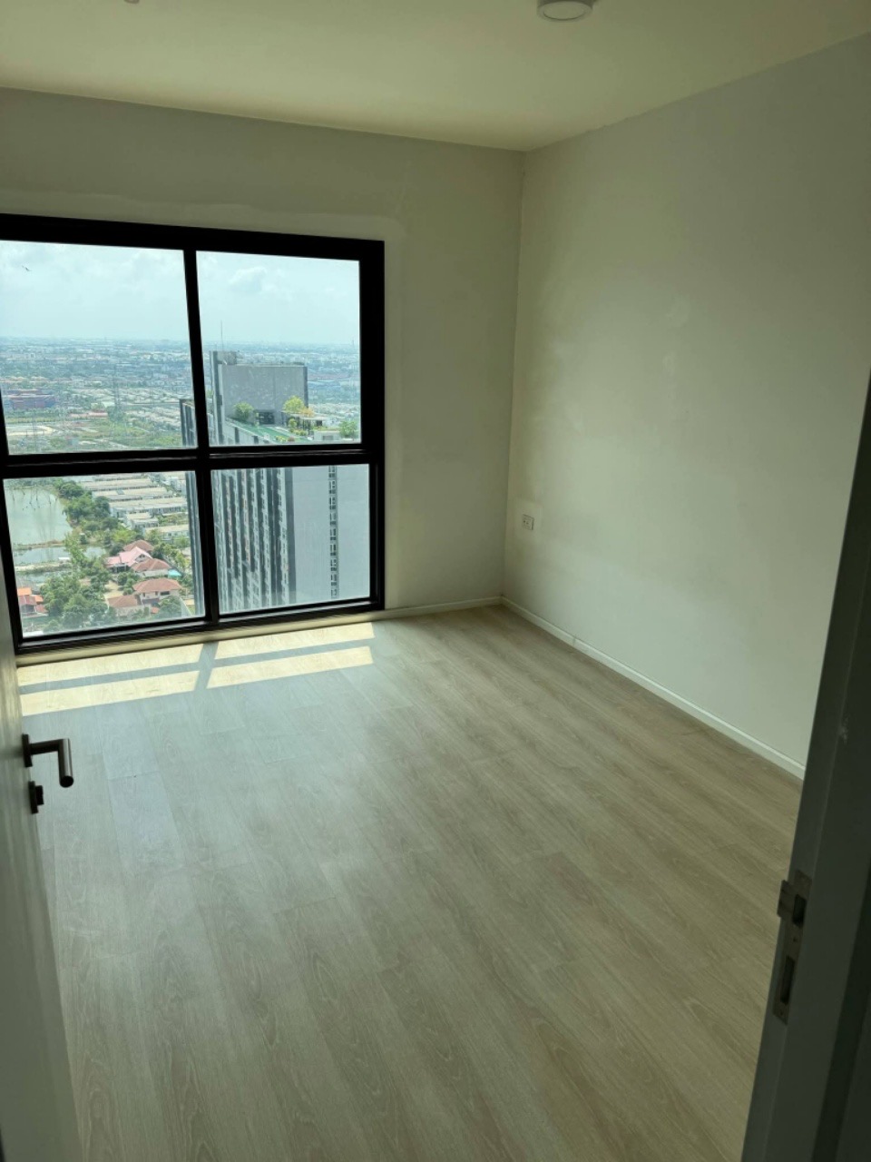 Aspace Mega 1 Condo