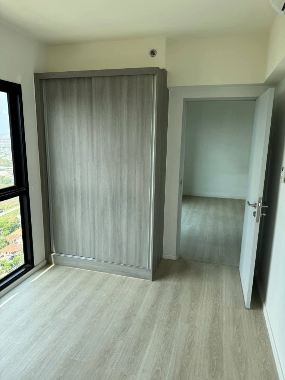 Aspace Mega 1 Condo