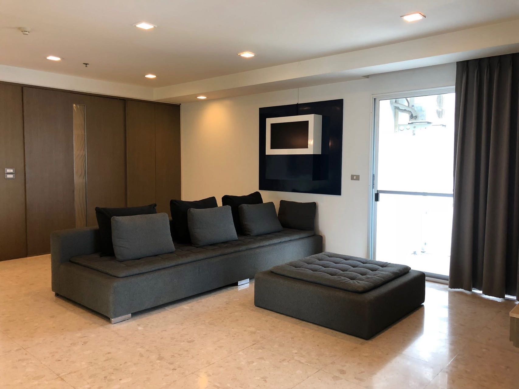 Nusasiri Grand Condo Ekamai