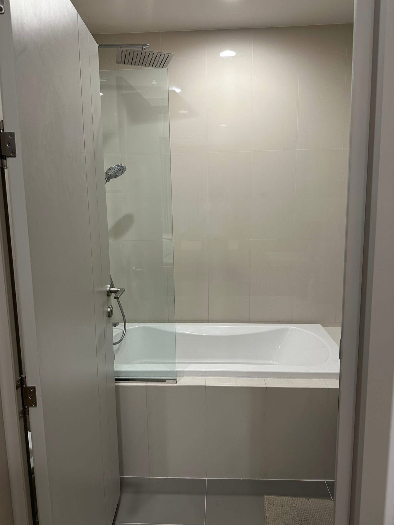 OKA HAUS Sukhumvit 36