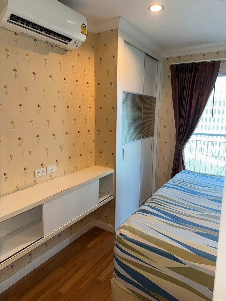 Lumpini Place Rama 9