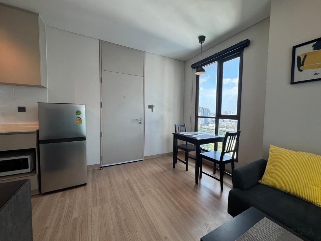 Lumpini Suite Phetchaburi - Makkasan