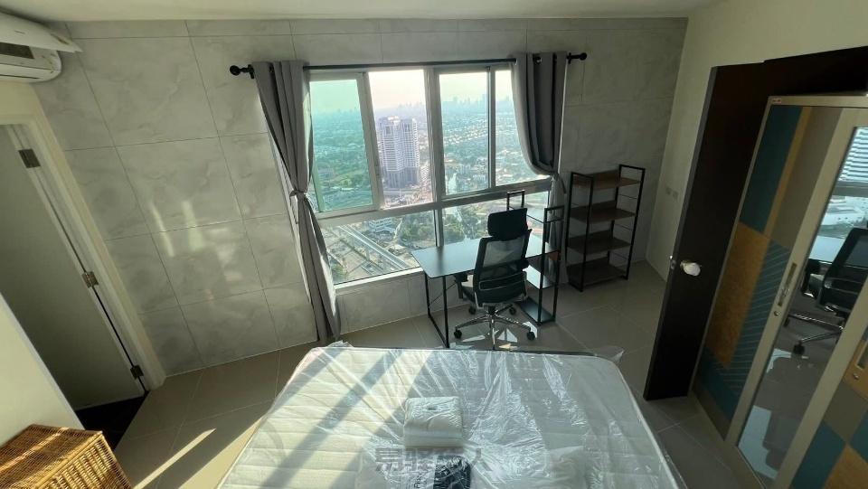 Assakarn Place Srinakarin