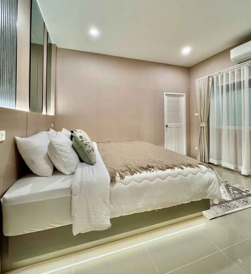 Ruwiporn Village（安静社区）