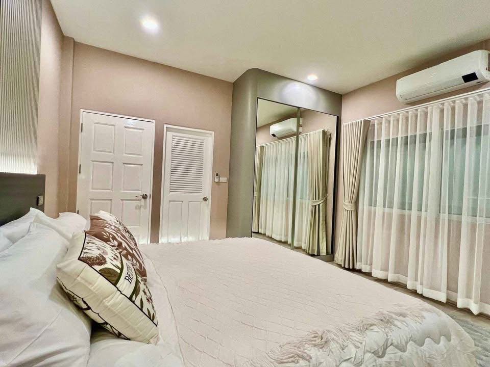 Ruwiporn Village（安静社区）