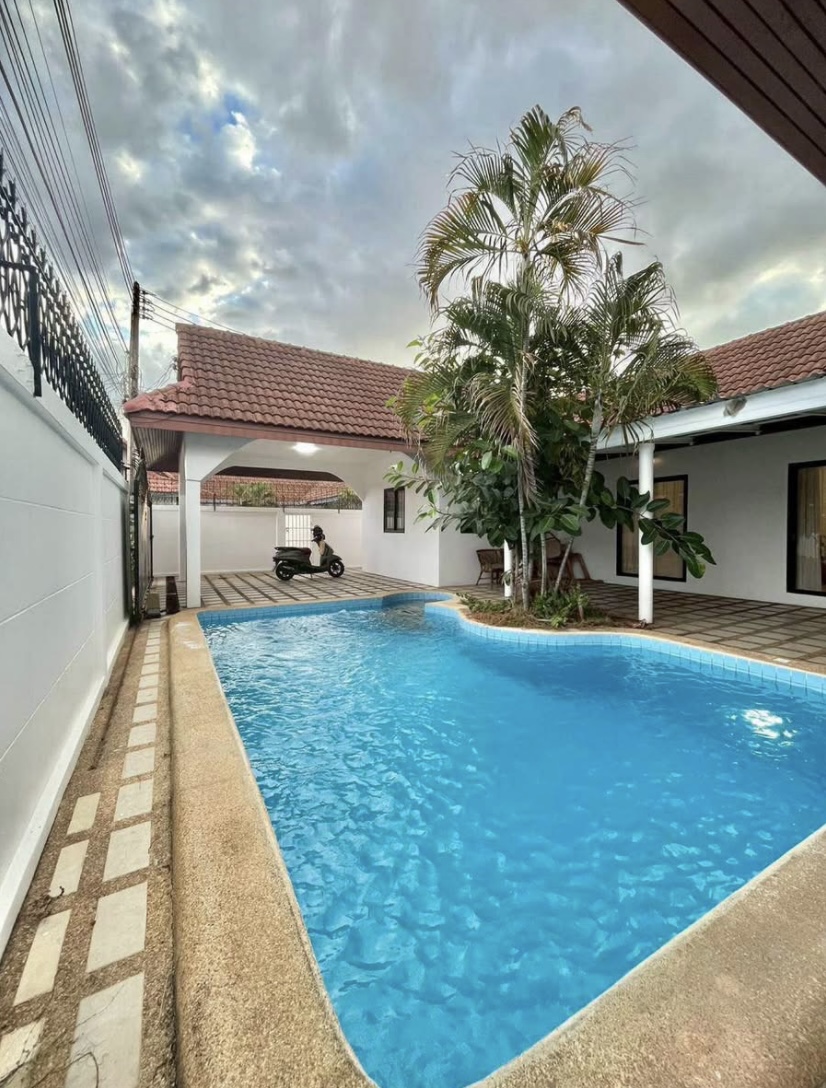 Soi Siam泳池别墅