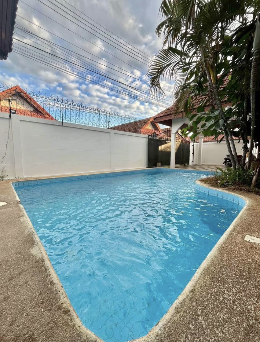 Soi Siam泳池别墅