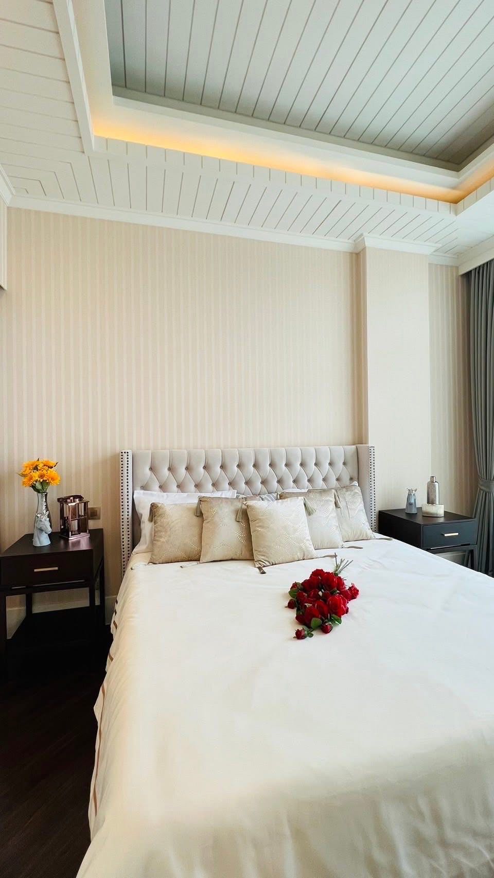 Grand Florida Beachfront Condo Resort Pattaya