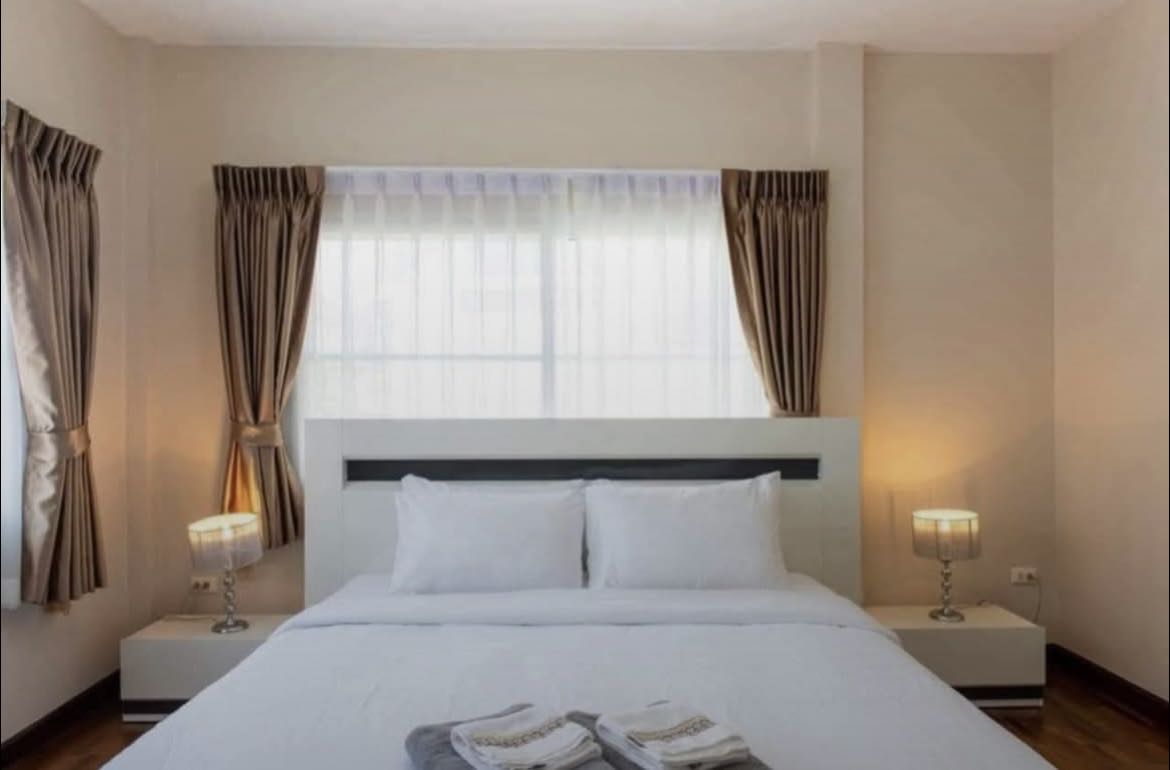 Central Park Hillside Village Soi Thung Klom-Tan Man