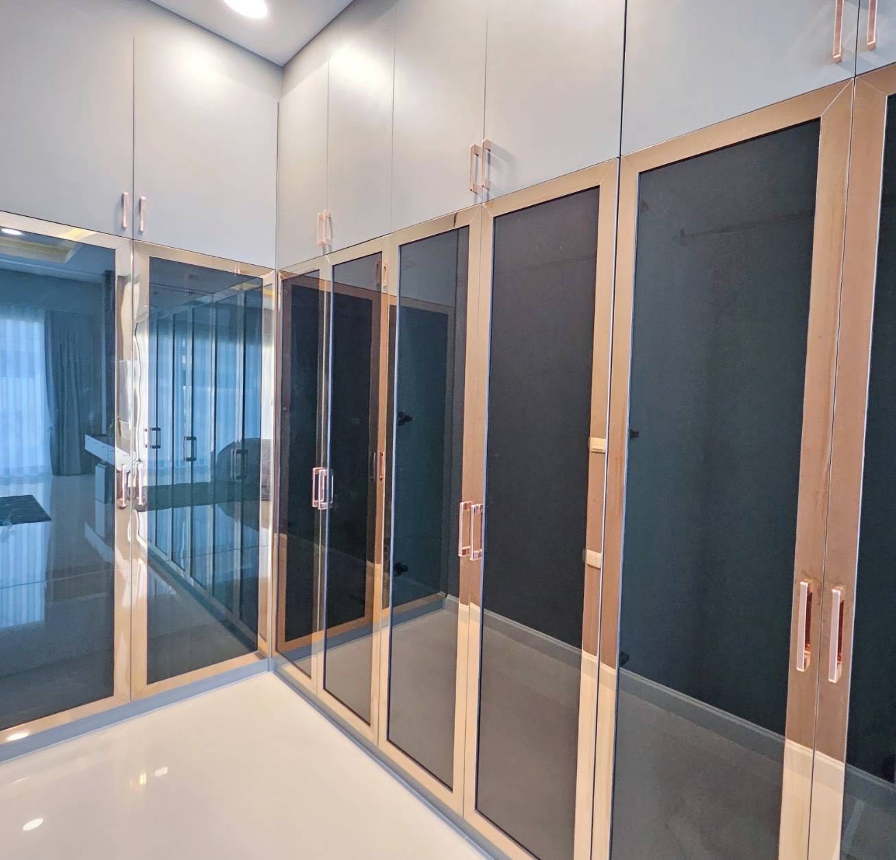 Gardenville Village 6