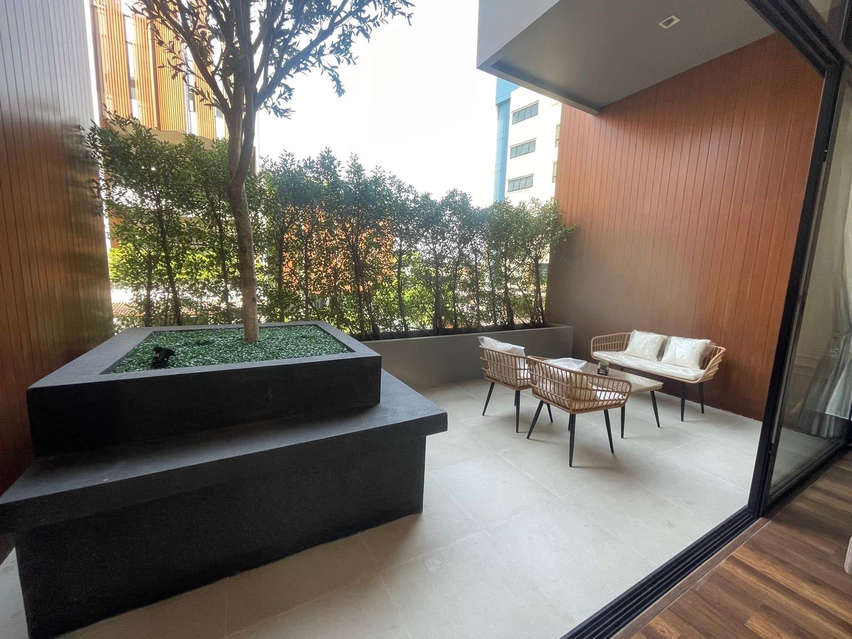 The Park Lane Sukhumvit 105