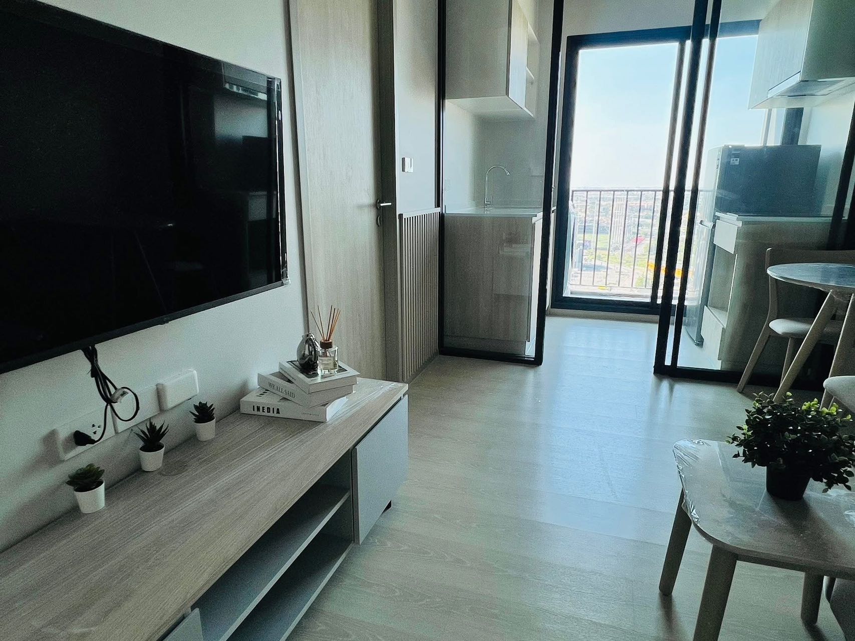 Nue Mega Plus Bangna