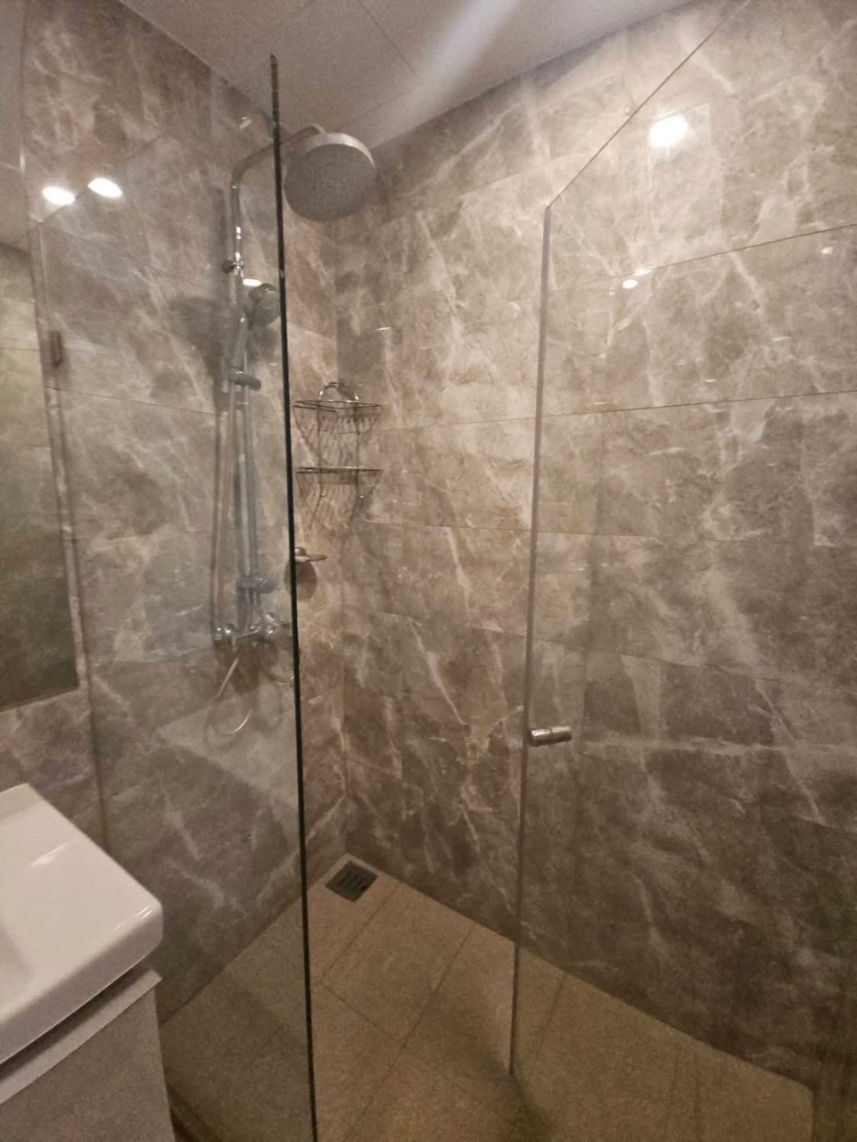 IDEO Q SIAM-RATCHATHEWI