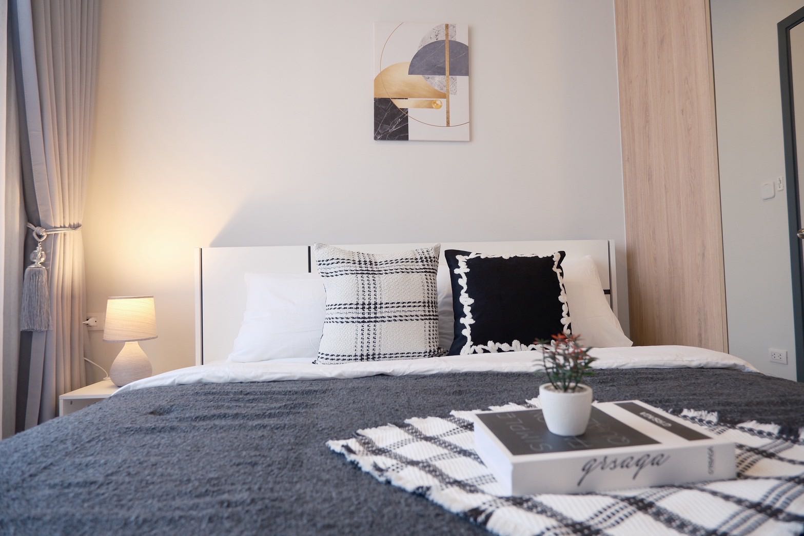 Chewathai Pinklao（宣素那她大学）