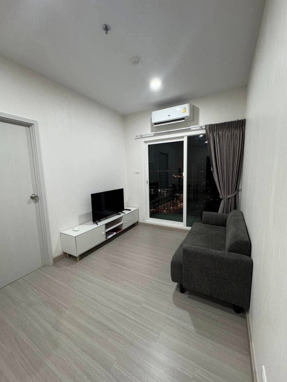 SUPALAI Loft Sathorn