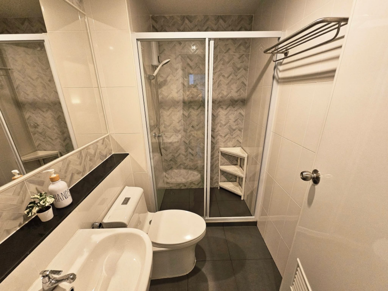 Regent Home Wutthakat