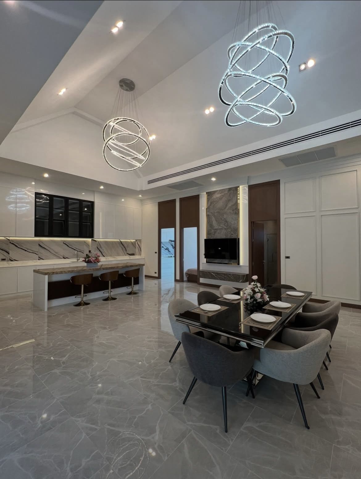 Huai Yai · Thung Klom–Talman