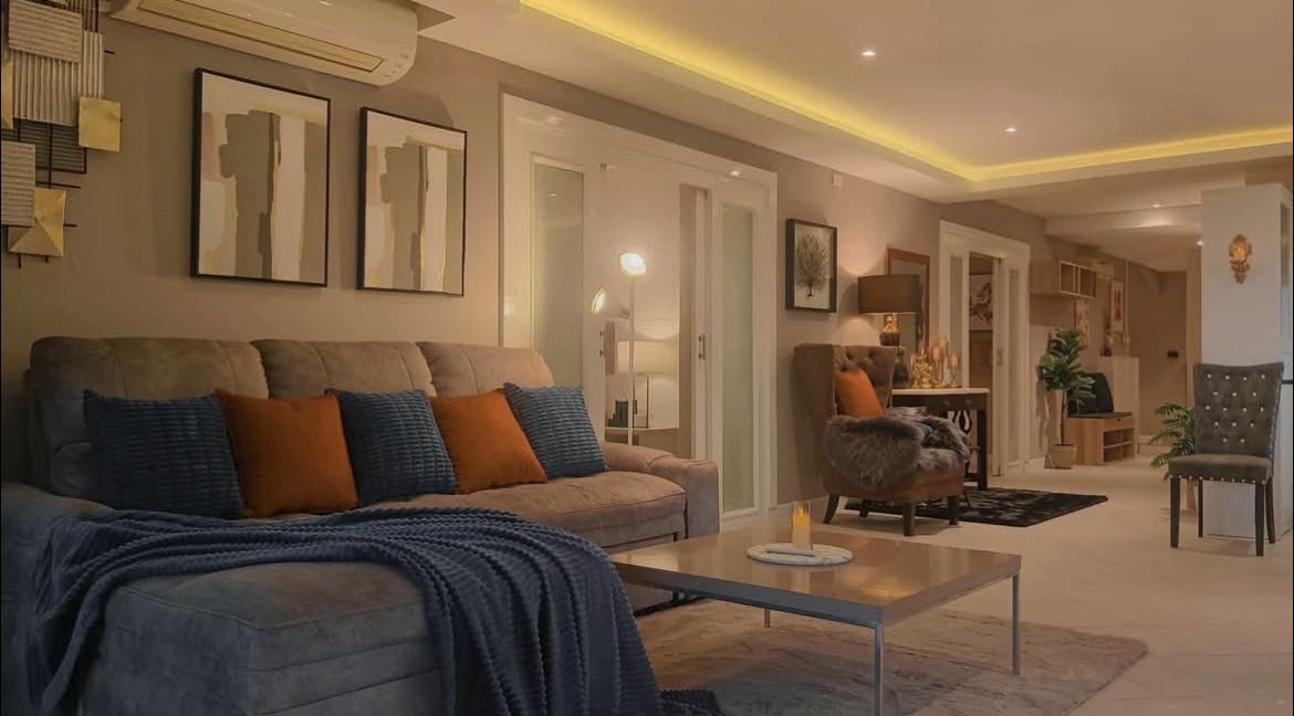 Executive Residence 4