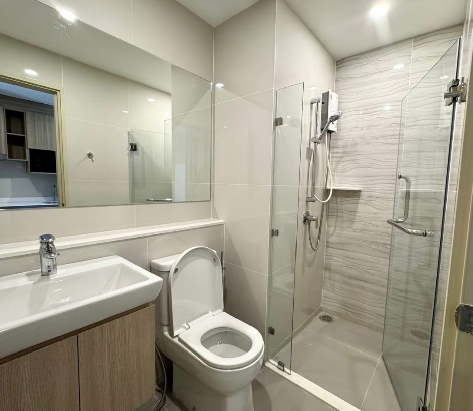 Noble Revolve Ratchada