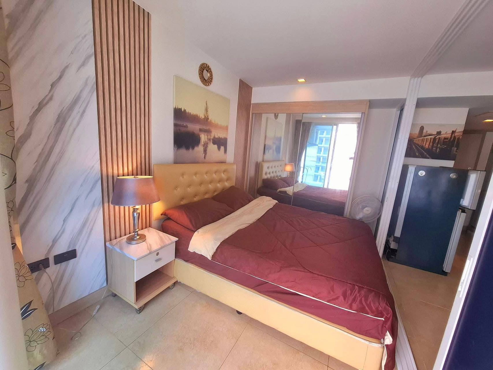 芭堤雅山崖公寓