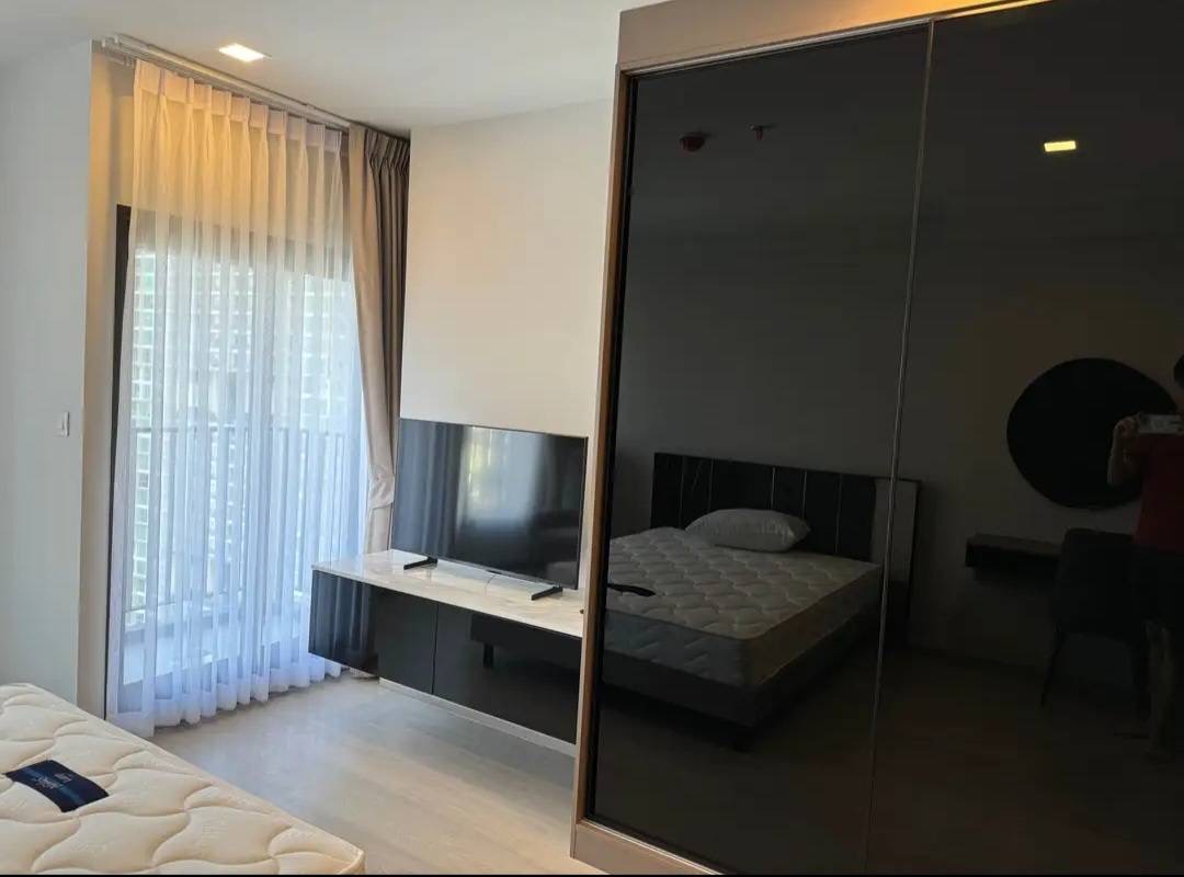 Life Phahon-Ladprao