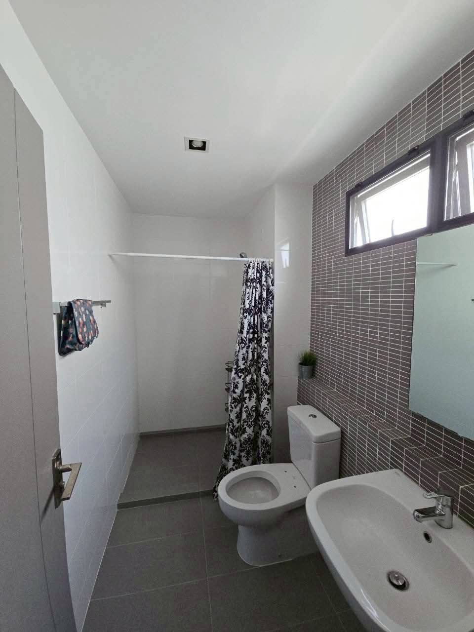 The Landmark Ekamai-Ramintra