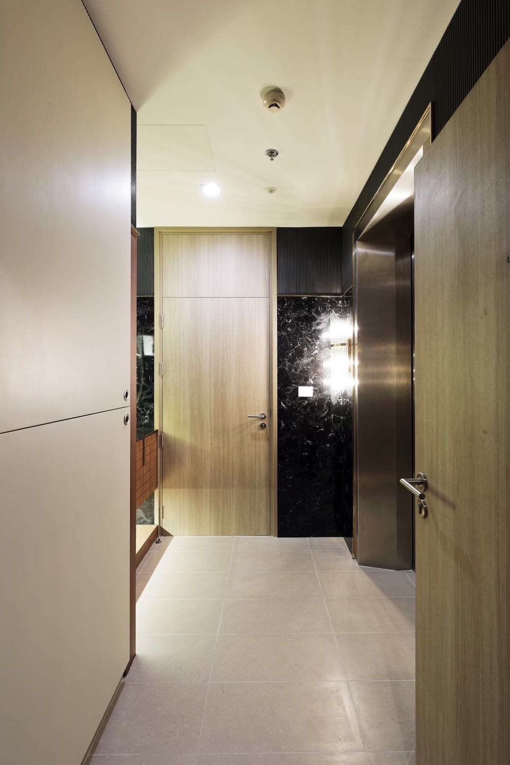 Noble Ploenchit(出售）