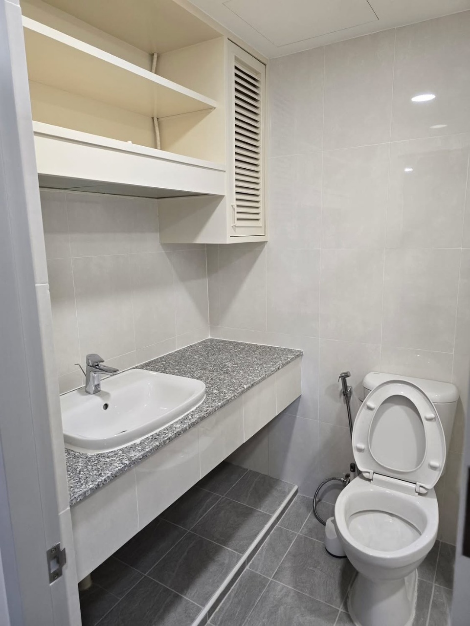 Tai Ping Towers-Ekkamai