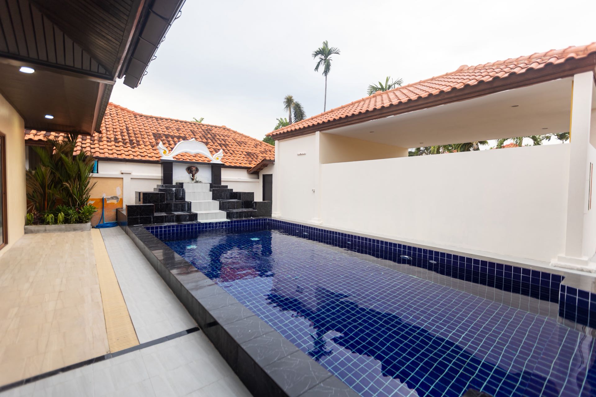 RV193 纳中天近海别墅