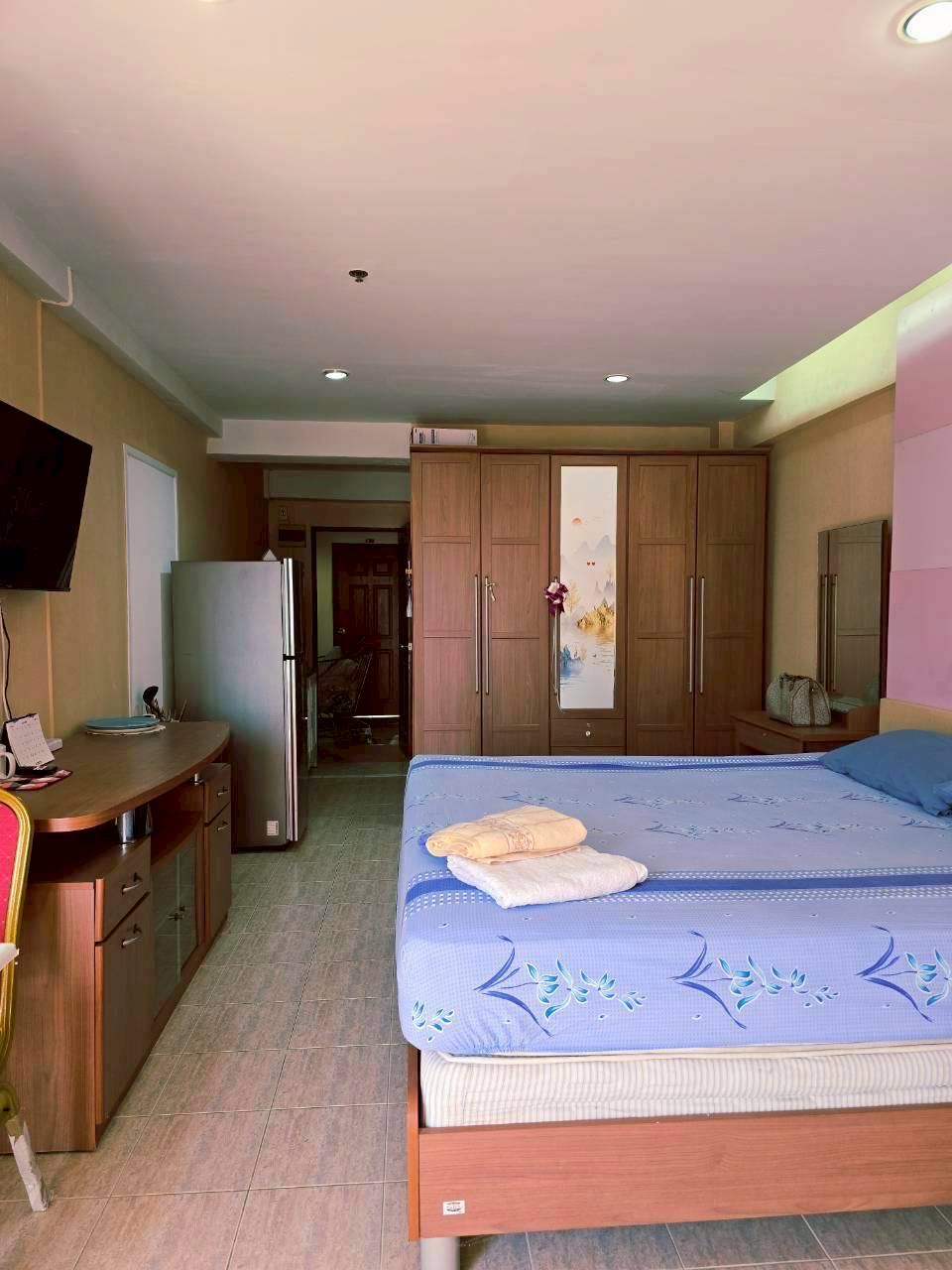 Jomtien Beach Condominium 