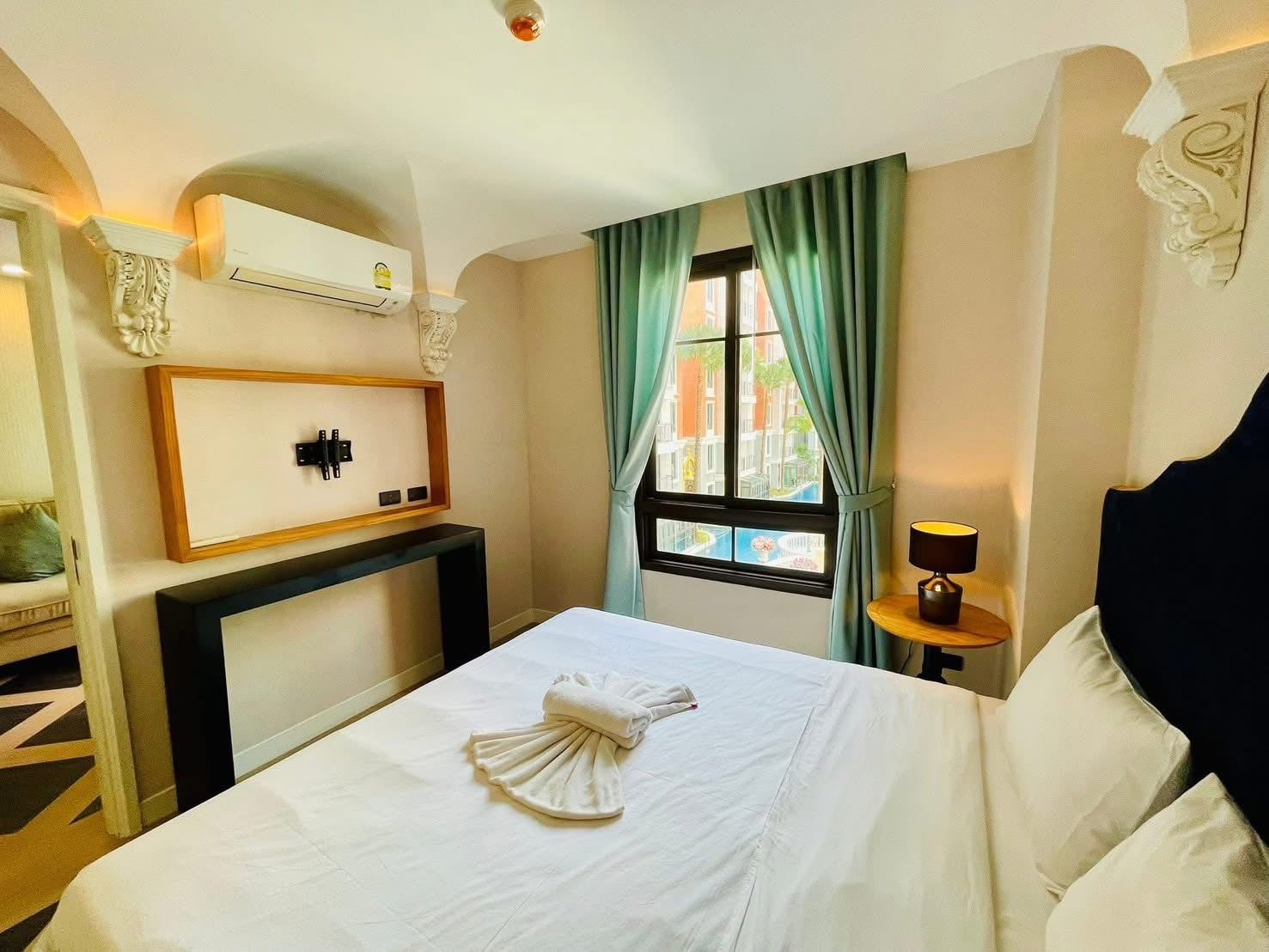 Espana Condo Resort Pattaya