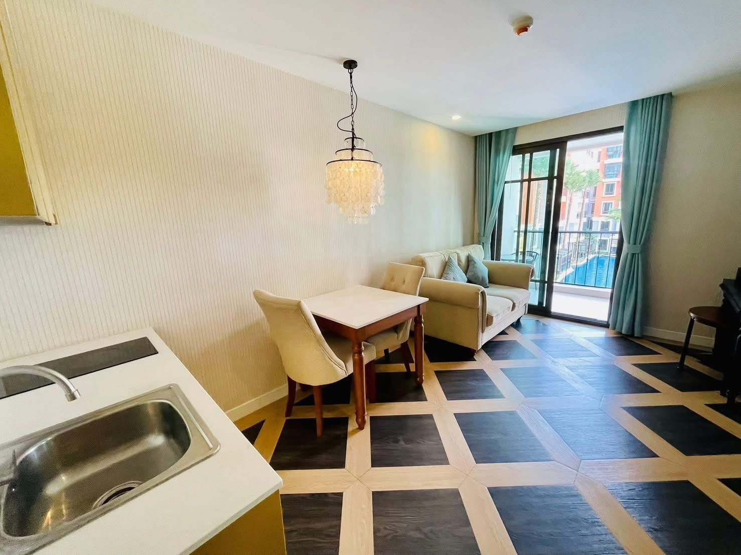 Espana Condo Resort Pattaya