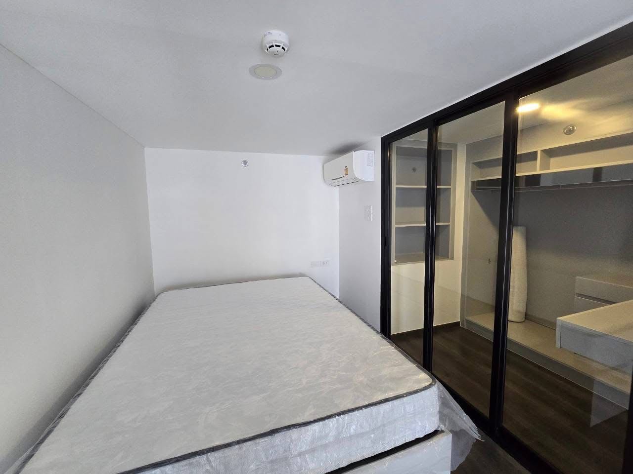 Knightsbridge Space Ratchayothin(复试）