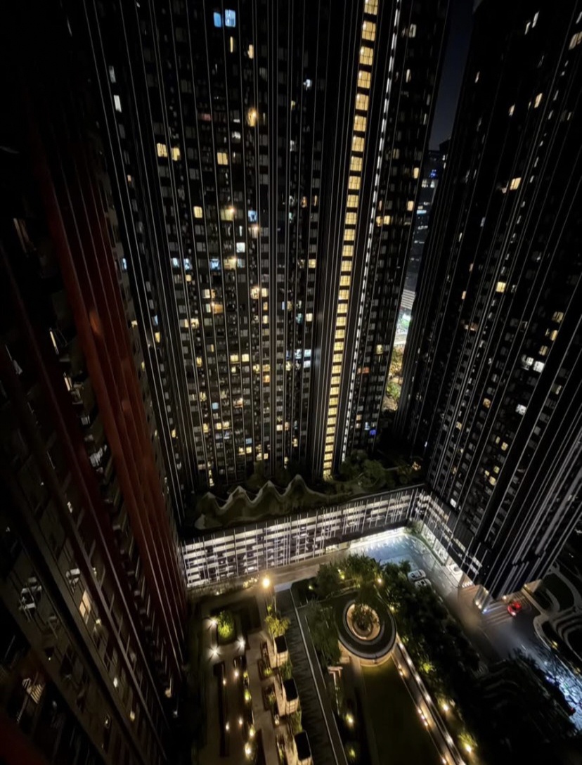 Life Asoke Hype-Rama9