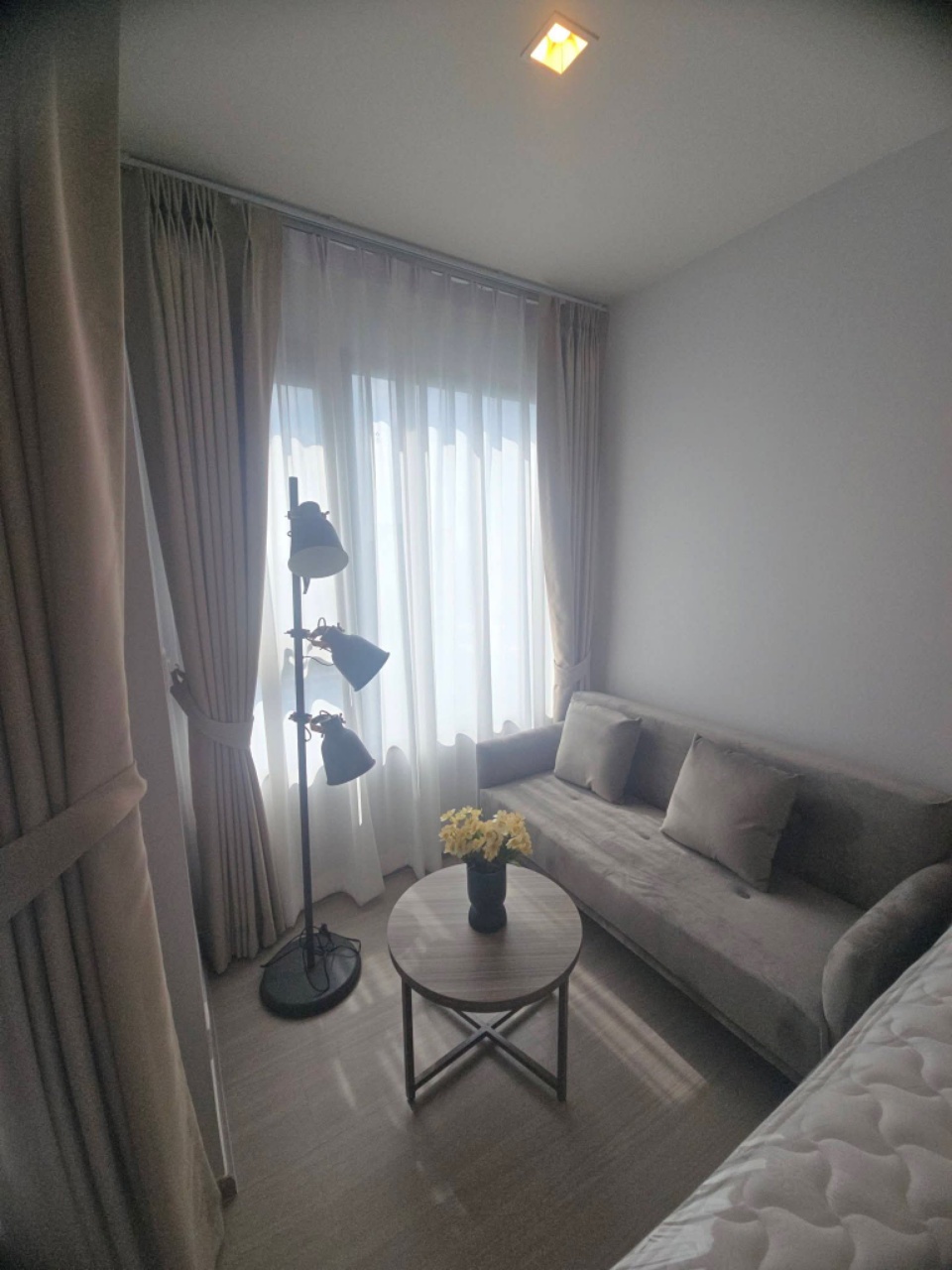 Sathorn Life Sierra-