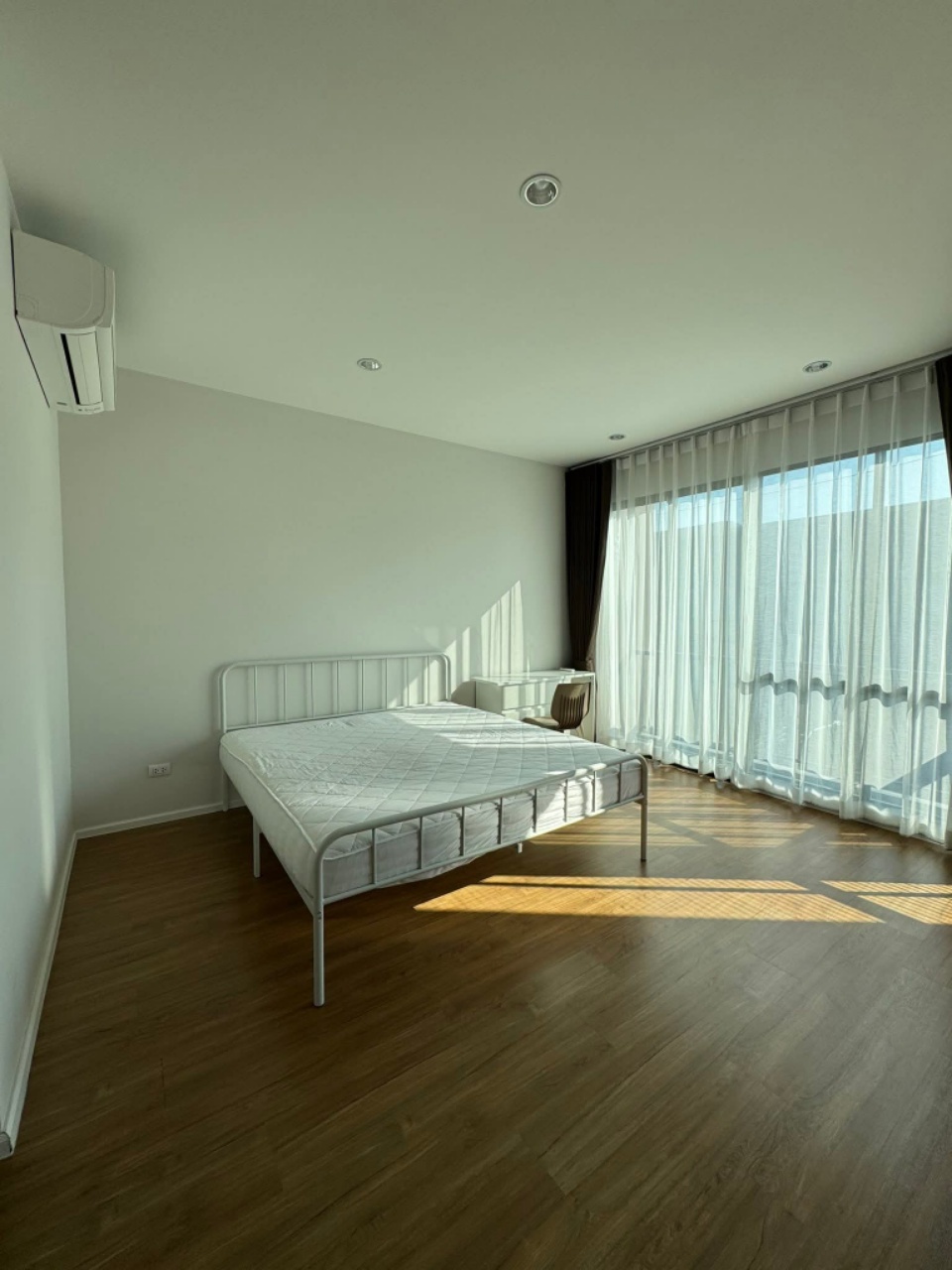 Baan Klang Muang Rama 9 – Bangkok Kreetha